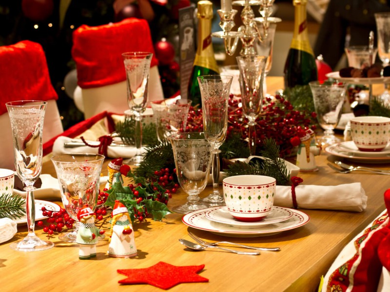 christmas dinner table 1